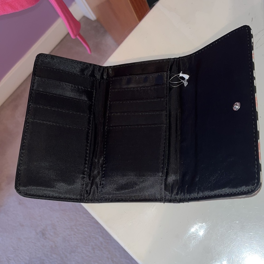 Wallet - Picture 2 of 3